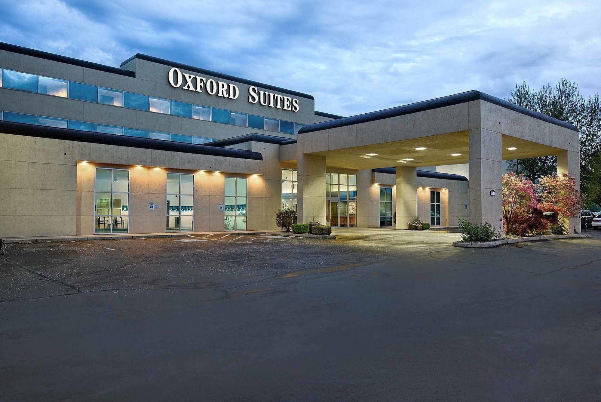 Oxford Suites Yakima Bagian luar foto